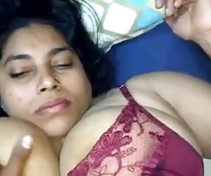 गरम हिंदी सेक्सी वीड ...